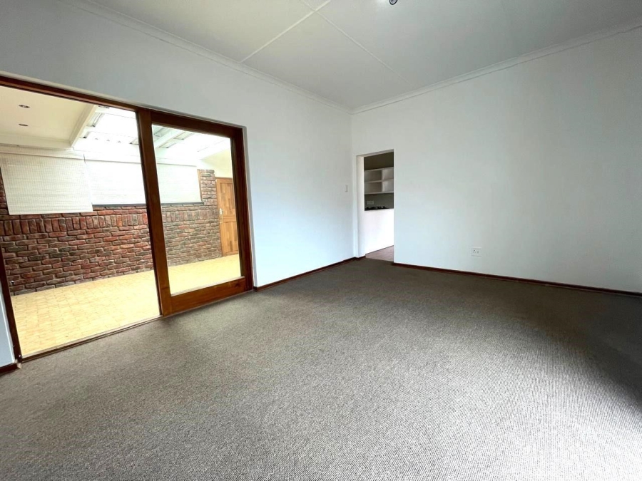 4 Bedroom Property for Sale in Mossel Bay Central Western Cape